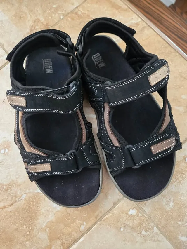 Photo 3 of xx wide Men's Sandals size 7.5  6E DREW